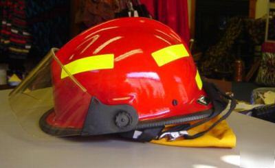 Red pacific fire helmet F3C w/4' face shield