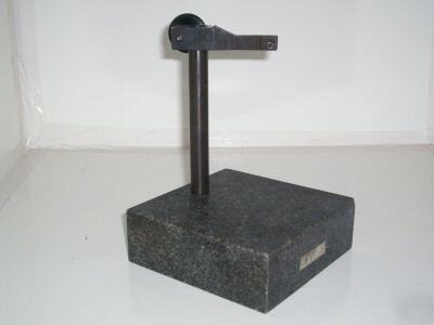 New $55 in box granite base comparator stand 