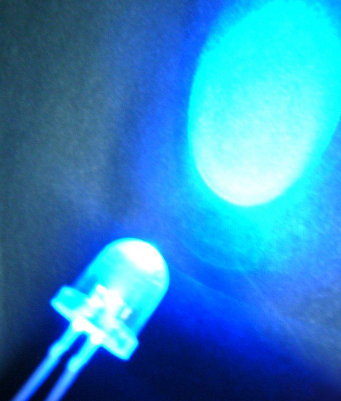 50PCS 8MM 15KMCD wide angle blue led free resistor