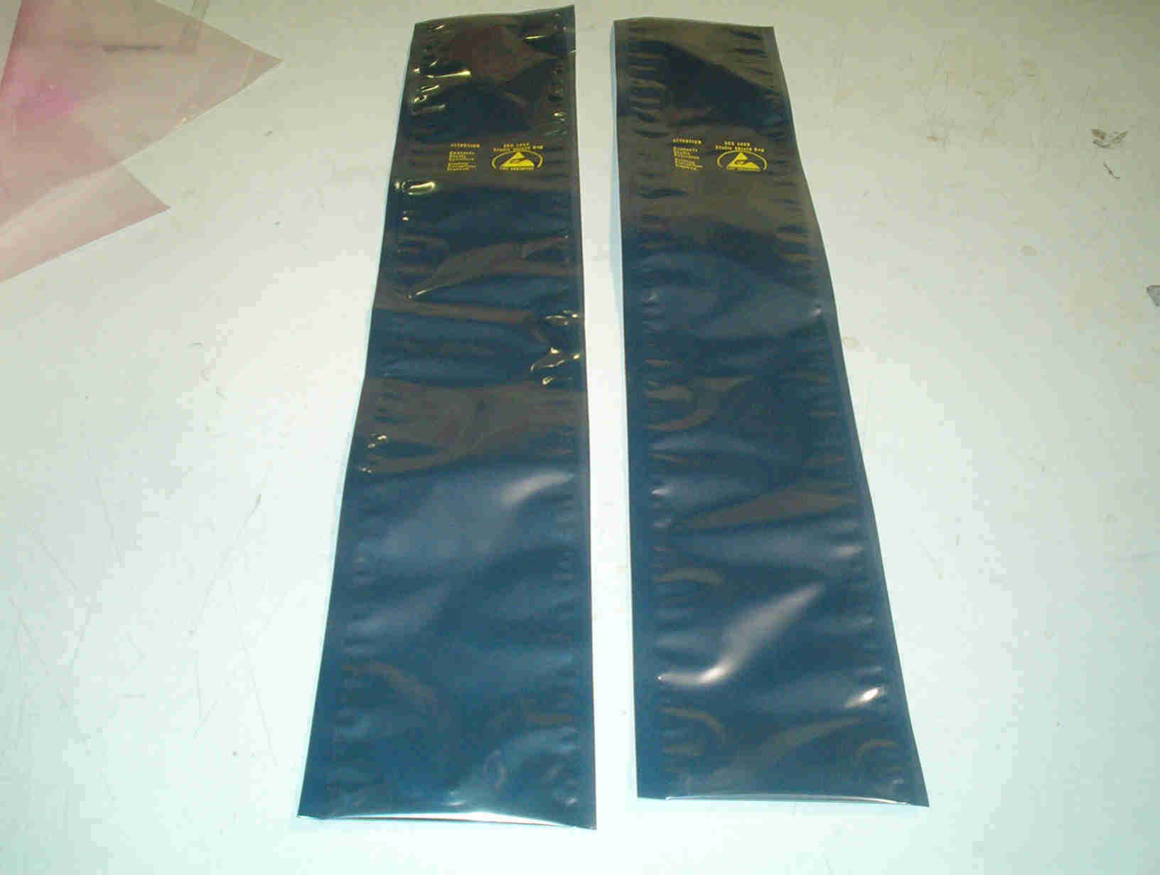 New static shielding bags 4X26 lot of 500 metal in