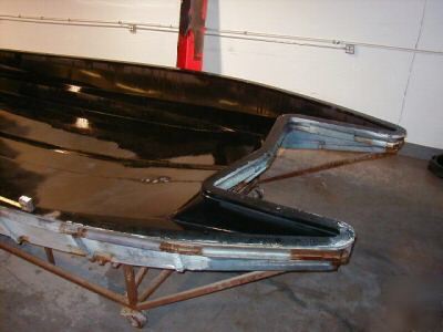 33 foot cat ~ fiberglass ~ power boat mold ~ catamaran