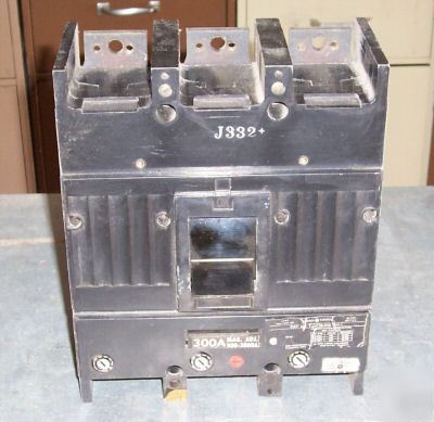 General electric TJJ436300 300A circuit breaker