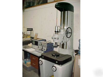 Rank taylor hobson roundness checking machine