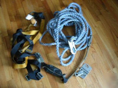 Titan saftey harness kit,includes shock asorb. 50' rope