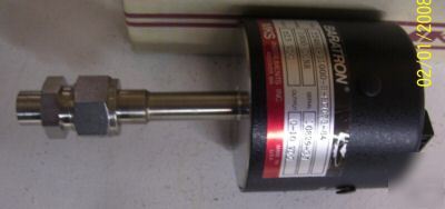 New mks baratron head pressure switch 224HA 1000 torr