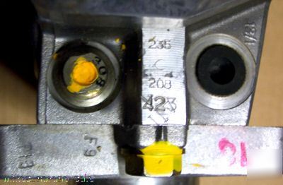 Bosch 4 cyl injection pump onan 147-0462-20 nos obo