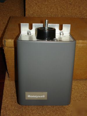 Honeywell Q624A 1014 solid state spark generator