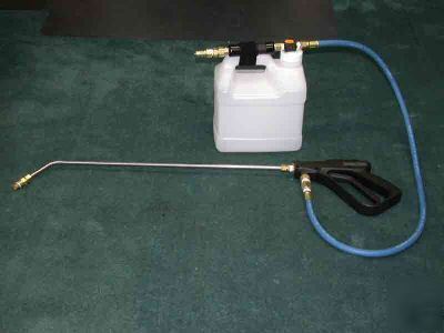 Carpet cleaning-in-line sprayer w/conversion