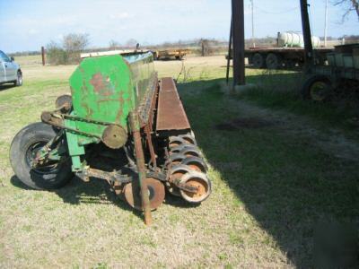 Great plains grain drill solid stand 20FT 