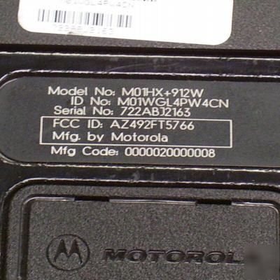 MCS2000 900MHZ lp 10-12W dash mount M01WGL4PW4CN w/mic