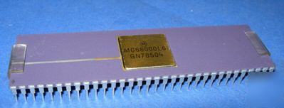 SCN68000 vintage sig 64PIN gold purple rare MC68000