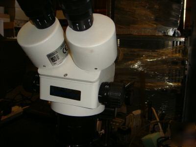 Scienscope stereo microscope + stand 