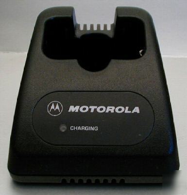 Motorola HTN9014C 10-hour charger & power supply * *