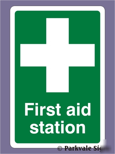 200X300 first aid station sign - rigid (0442)