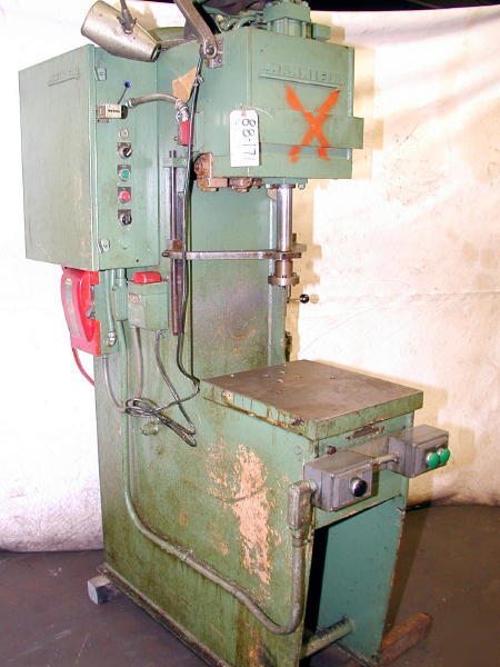 Hannifin 5 ton c-frame hydraulic press