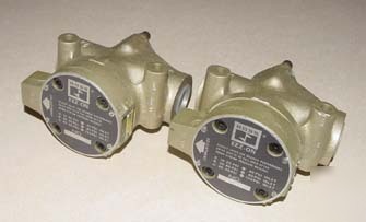 New 2PCS ross pressure valves 
