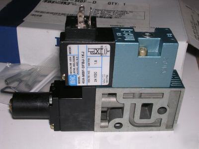 New mac 4/2 stacking solenoid air valve 45A-mbf