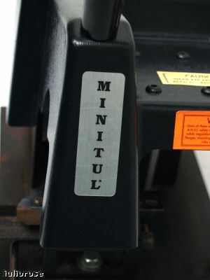 Minitul model 500 small diameter cut-off saw