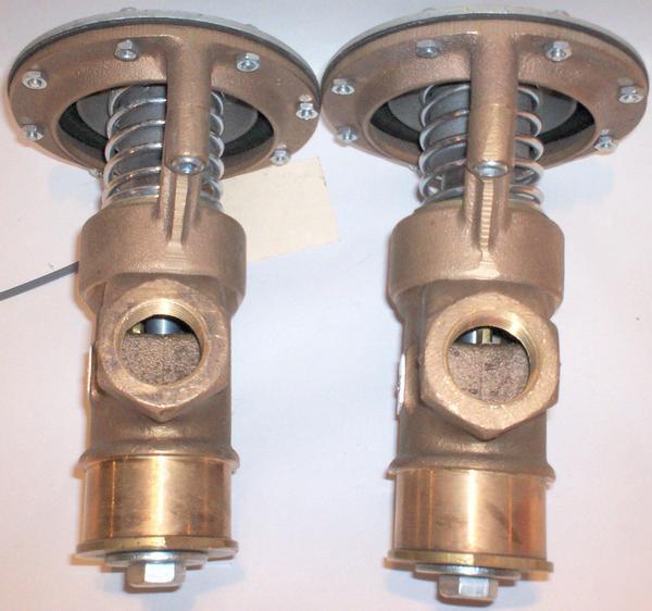 New lot of 2 schrader bellows 4-way diaphragm valve 1
