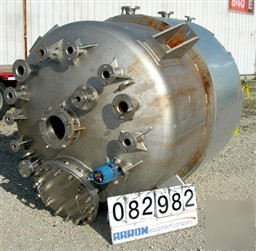Used: arrow tank and engineering reactor, 1100 gallons,