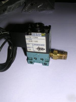 Used mac solenoid air valve 3/2 120 ac, 1/8