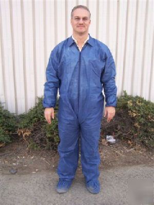 Protective disposable coveralls with boots, size l