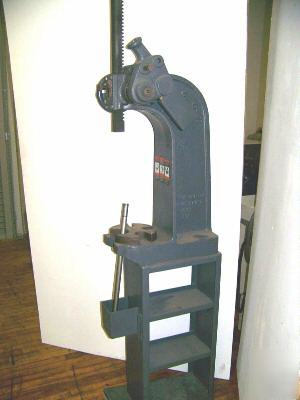 Dake compound lever arbor press, 6 ton , 2-1/2 w base