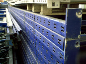 29 uprights of pallet racking 6M high - 3.3M beams