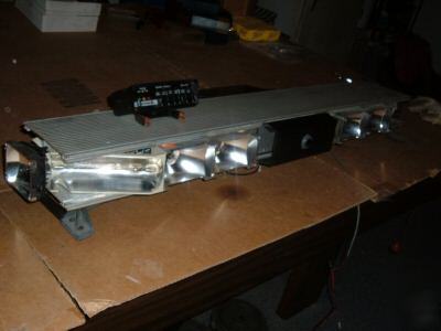 Whelen edge 9000 lightbar loaded 8 strobe 