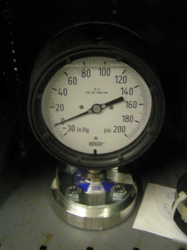 Wika mdl 990 200 psig tank pressure gauge