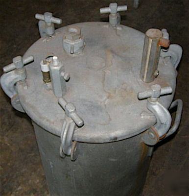 10 gal. painters pot