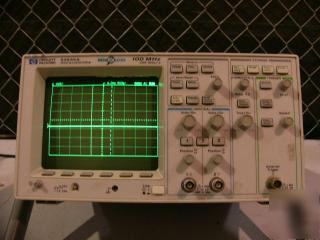 Hp 54645A oscilloscope 100 mhz, 200MSA/s, opt E01