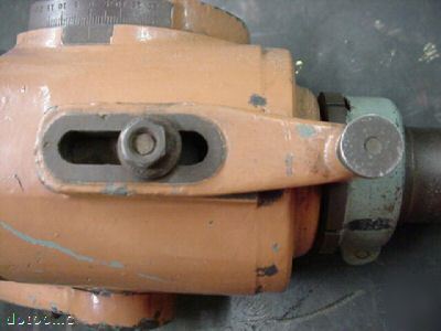 Pratt whitney tool grinding radius workhead fixture