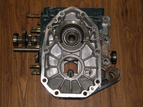 Kubota tractor differential case & gears for B7200&more