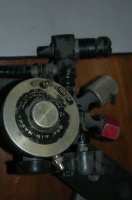 Msa compliant ultralite ii breathing apparatus w/ acces