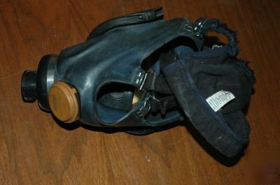 Msa compliant ultralite ii breathing apparatus w/ acces