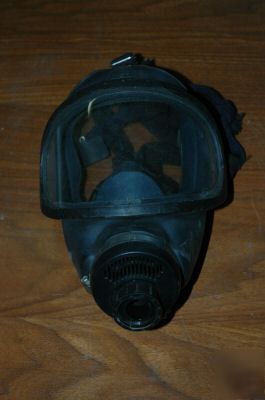 Msa compliant ultralite ii breathing apparatus w/ acces