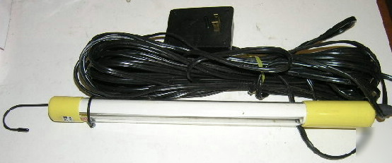 New vapor resistant work light 