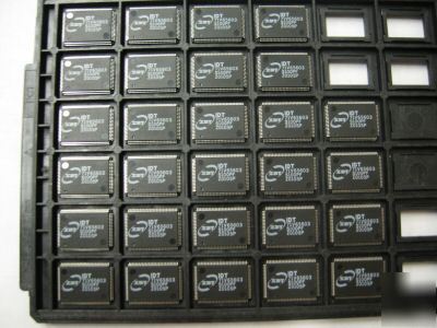 P/n IDT71V65603S100PF ; 9M zbt slow X36 p/l 3.3V