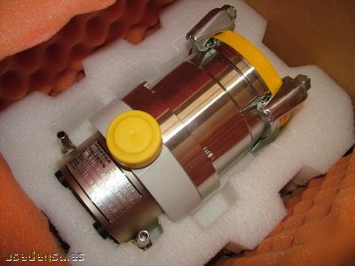 Pfeiffer-balzers turbomolecular turbopump tph 240