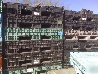 Collapsible pallet container box bin tote 64X48X25