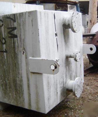 148 cubic foot bin stainless steel (1984)