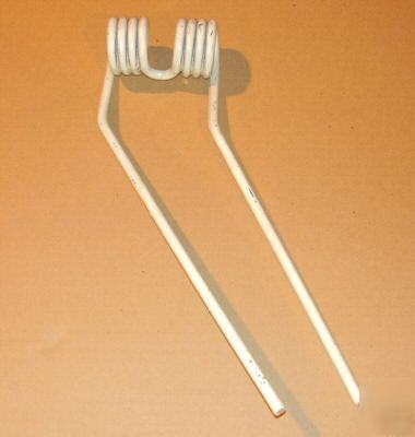 Galfre round bar tedder tine part no. 108SV - cream