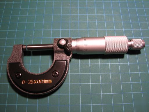 New metric outside micrometer 0-25MM ( )