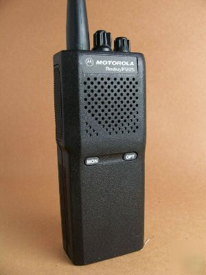 New mint motorola radius P1225 vhf 2-ch radio w/ battery