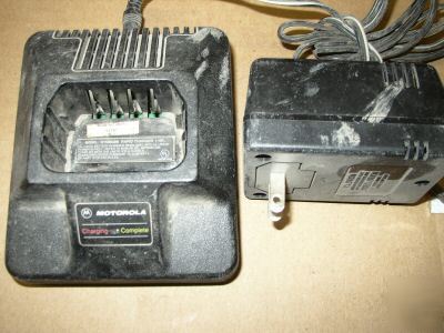 4 motorola radius P110 & 3 chargers for parts 0R repair