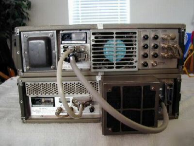 Hp - agilent 8566A spectrum analyzer w/display & cables
