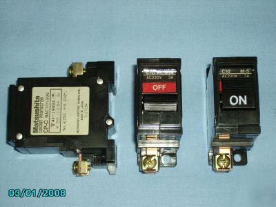 Matsushita circuit protector breaker - 220VAC - 3A
