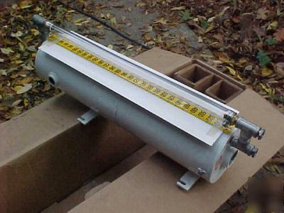 New stainless steel dispensing tank 525 oz 