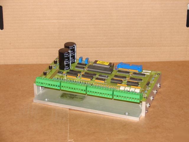 Camelot 12828B conveyor/loader/unloader board
